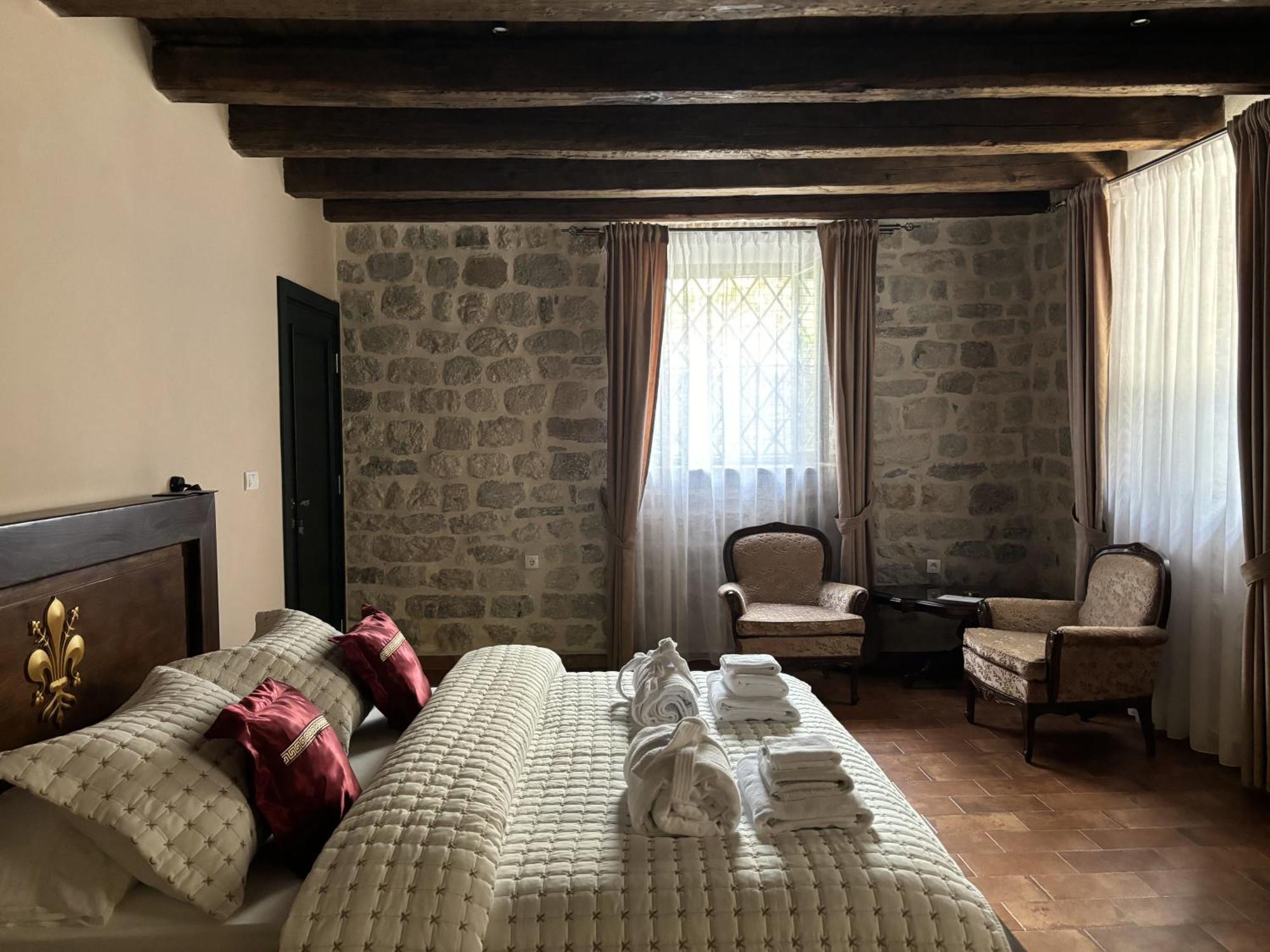 Kazin Supreme Hotel Kotor Bagian luar foto