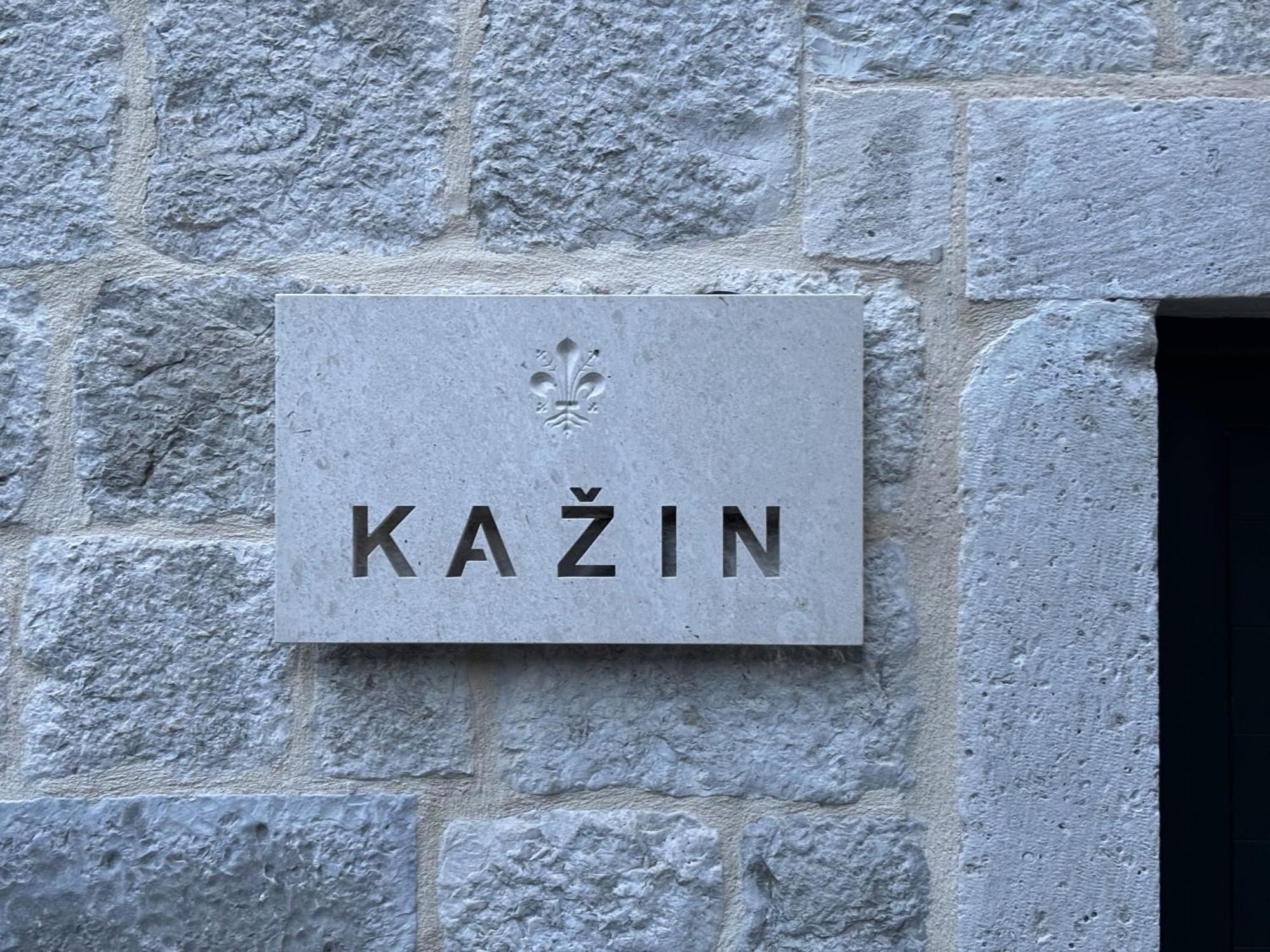 Kazin Supreme Hotel Kotor Bagian luar foto